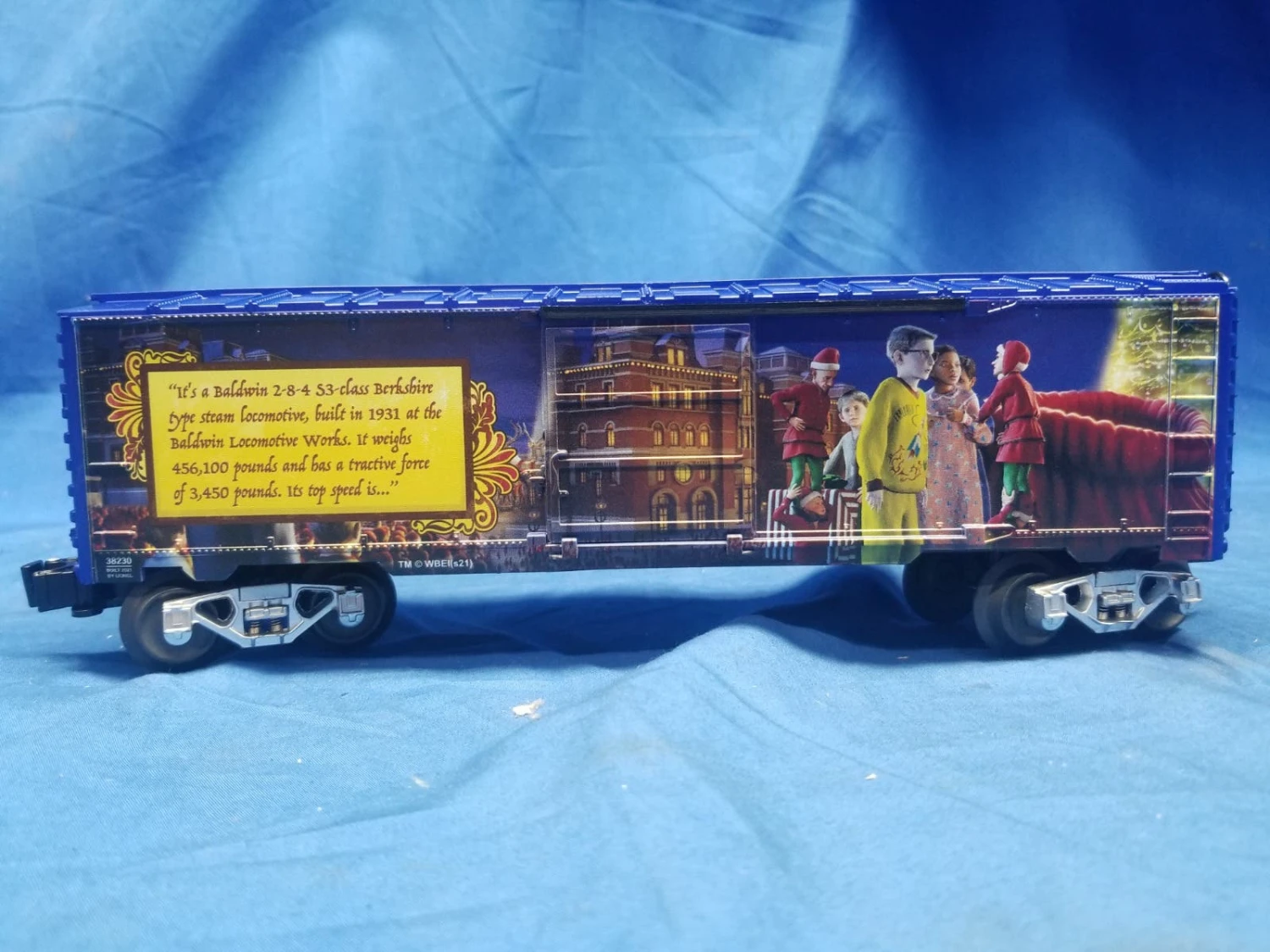 Lionel 2138230 O The Polar Express Know It All Boxcar - TrainWorld Exclusive - Image 10
