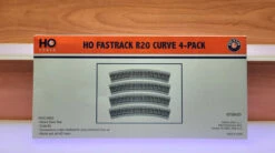 Lionel 8758420 HO Scale Fastrack R20 Curve Track (Pack Of 4)