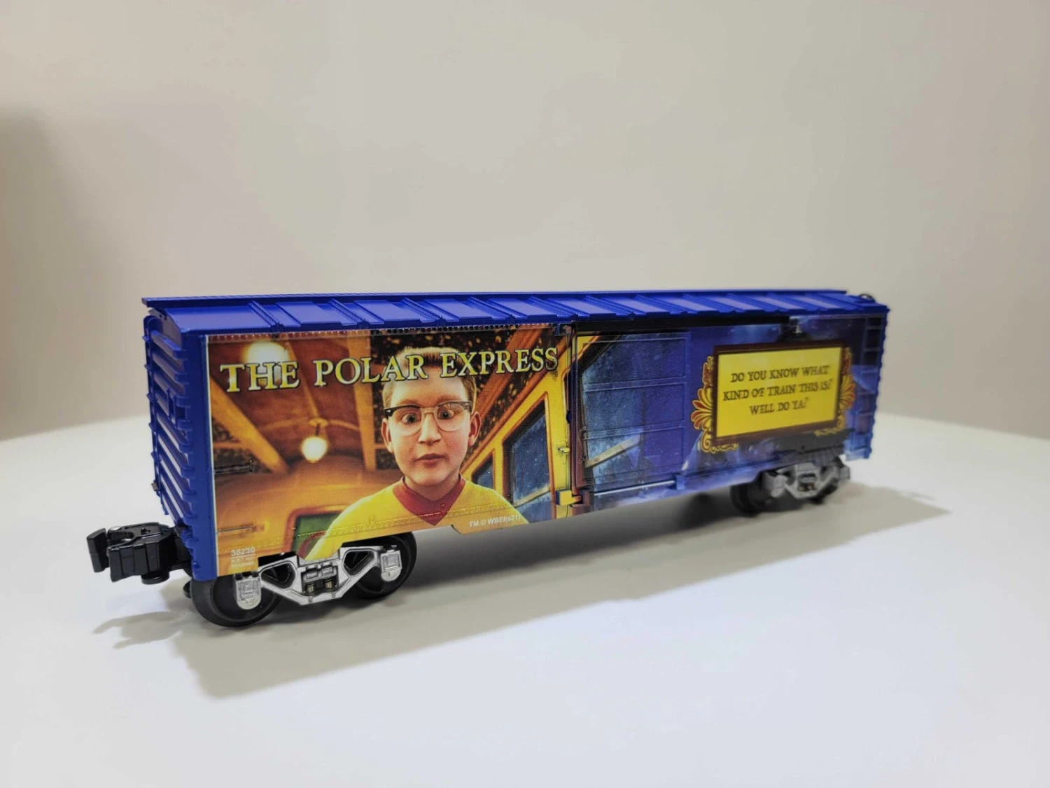 Lionel 2138230 O The Polar Express Know It All Boxcar - TrainWorld Exclusive - Image 2